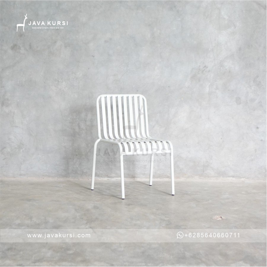 Kursi Cafe Besi Outdoor, Kursi Cafe Besi, Kursi Besi Outdoor, Kursi Cafe Outdoor, Kursi Outdoor Minimalis, Kursi Cafe Minimalis, Kursi Cafe Modern, Kursi Besi Minimalis, Kursi Taman Besi, Kursi Teras, Kursi Restoran, Furniture Outdoor, Furniture Cafe, Kursi Cafe Custom, Kursi Besi Custom, Java Kursi
