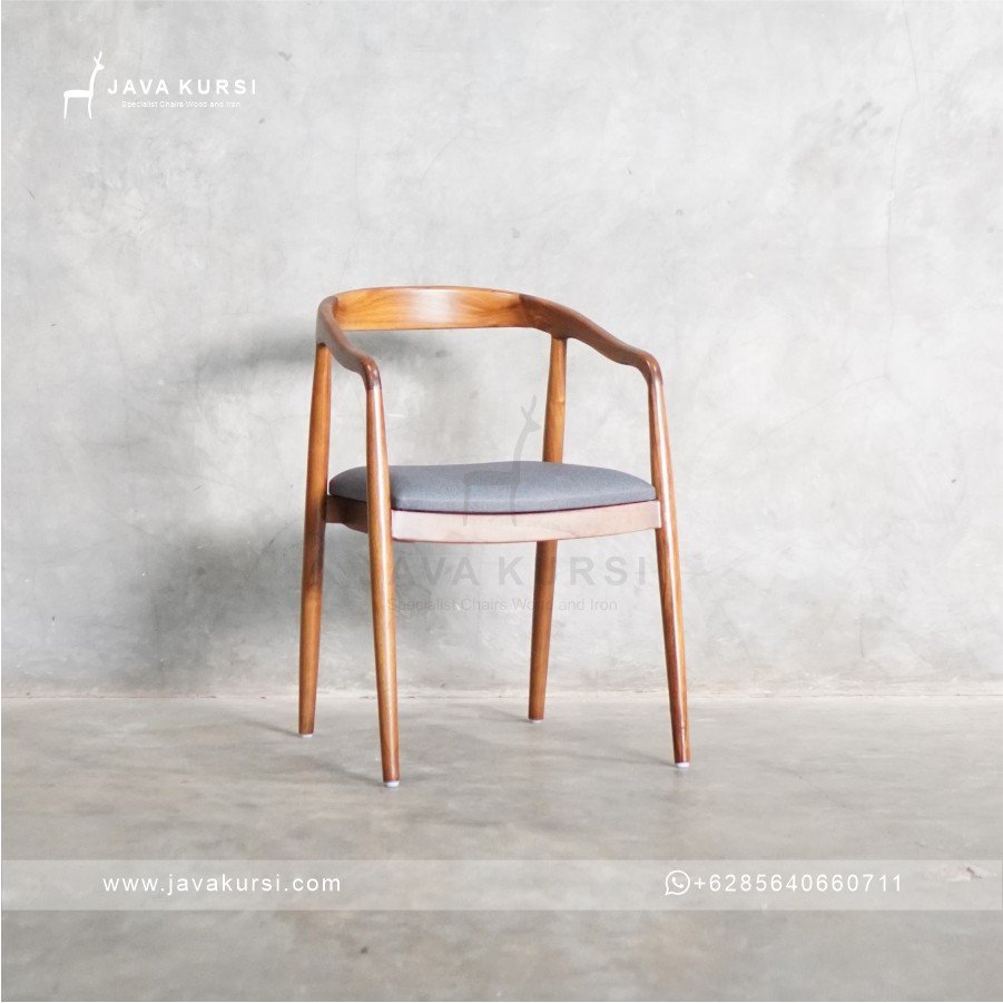 Java Kursi,kursi cafe seli cushion,kursi cafe cushion,kursi cafe minimalis,kursi cafe nyaman,kursi cafe kayu,kursi cafe Jepara,kursi cafe cushion minimalis,kursi makan cafe,kursi restoran,kursi coffee shop,furniture cafe,furniture cafe Jepara,kursi makan minimalis,kursi cafe modern,kursi cafe elegan