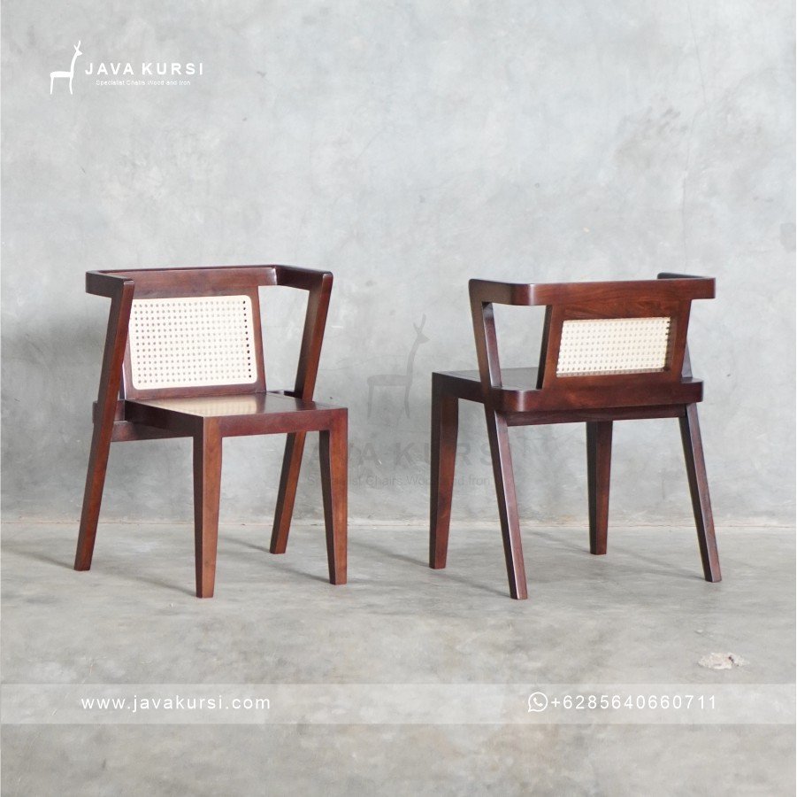 Kursi Makan Jati Rotan Minimalis kursi makan jati rotan minimalis, kursi makan kayu jati, kursi rotan minimalis, kursi jati anyaman rotan, kursi makan modern, kursi makan natural, kursi dining chair, furniture ruang makan, kursi cafe jati rotan, kursi kayu jati elegan, furniture Jepara, kursi makan tropis. java kursi